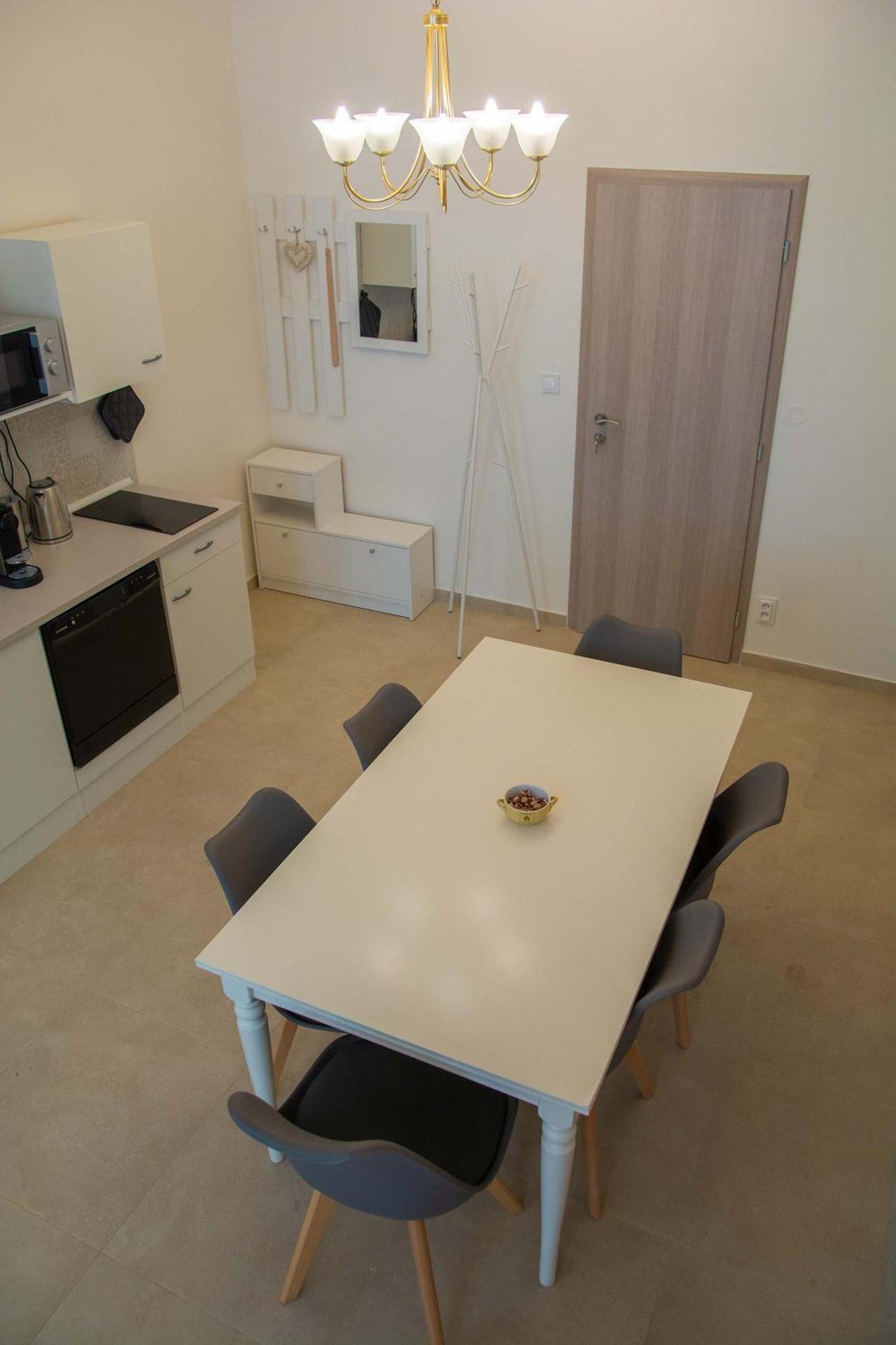 City Centre Apartment With Parking プラハ エクステリア 写真